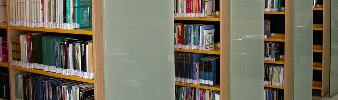 Scaffali di Libri Scaffali di Libri